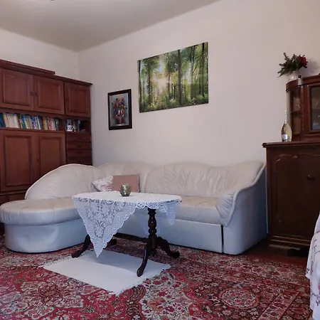 Dom W Beskidzie Wyspowym *